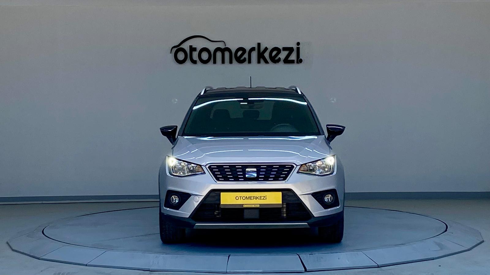 SEAT ARONA 2